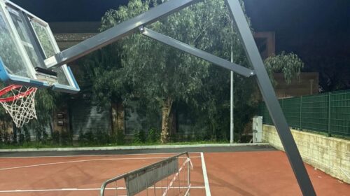 Nocera Inferiore, ancora atti vandalici al mini campo di basket di via Napoli