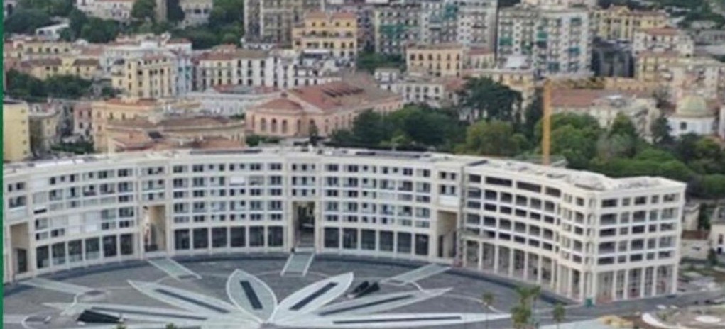 Salerno, a piazza della Libertà il flash mob per il riciclo di carta e cartone