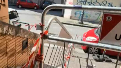 Salerno, stazione metro Duomo: scala parzialmente interdetta dopo distacco di marmi