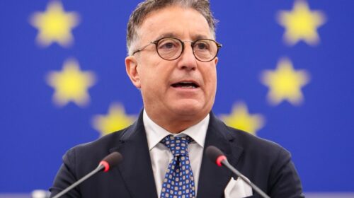 Servizi legali ed appalti, Gambino (FdI-ECR): “Serve equilibrio tra trasparenza e diritto alla difesa”.