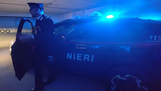 Precipitano nel vano ascensore del cantiere: morte due donne