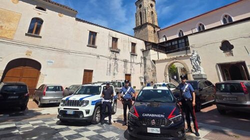 Furto in convento, due arresti in flagranza a Pontecagnano Faiano Furto in convento, due arresti in flagranza a Pontecagnano Faiano