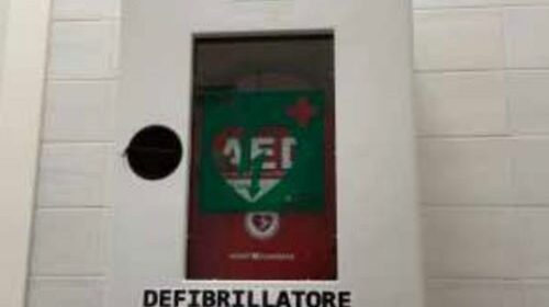 Giovi diventa cardioprotetta: defibrillatore semiautomatico donato all’oratorio Giovi diventa cardioprotetta: defibrillatore semiautomatico donato all’oratorio