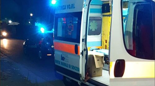 Pontecagnano, scontro tra auto al bivio San Vito: 2 giovani in ospedale