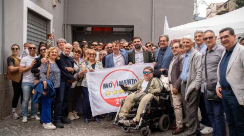 Elezioni comunali nel Salernitano, l’europarlamentare Tridico tira la volata ai candidati sindaci del M5S ad Angri e Cava’ de’ Tirreni
