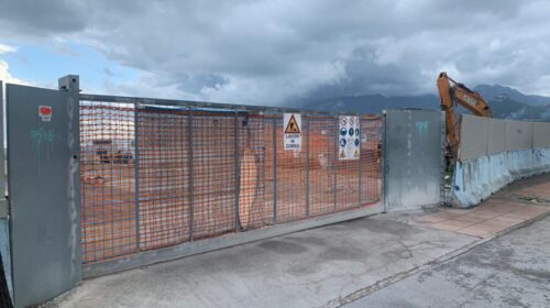 Ripascimento “lumaca”, stop al cantiere sul litorale orientale di Salerno