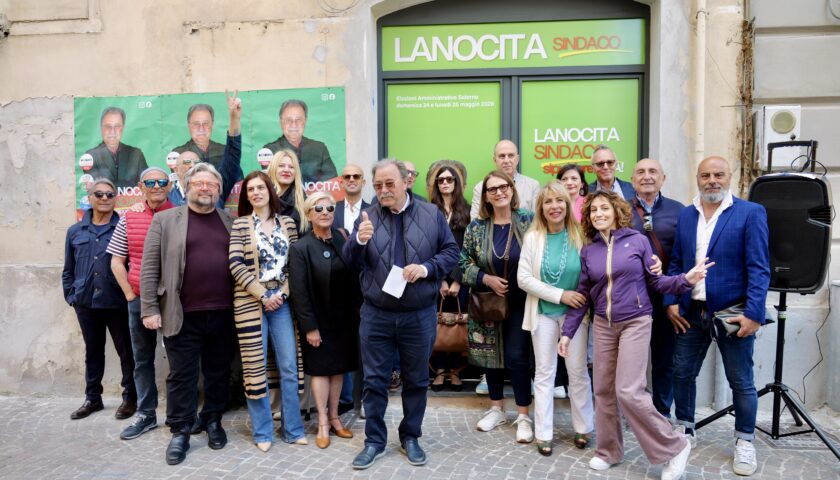 Salerno, Lanocita sfida De luca ad un confronto pubblico