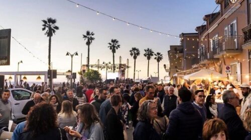 A Castellabate torna “Lungomare Vivo”: tre domeniche tra spettacoli, mercatini e musica