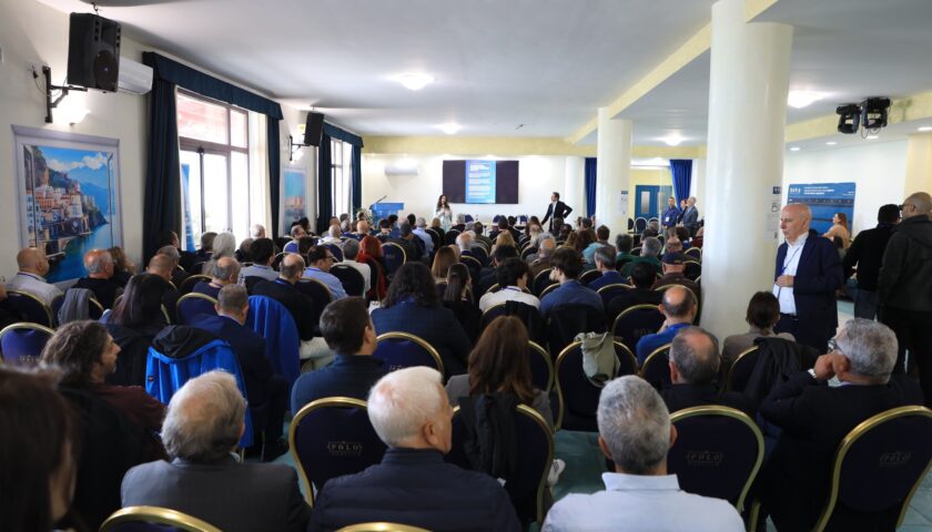 Cammarano: “Grande partecipazione a Nova Salerno, oltre 300 partecipanti per costruire insieme ai cittadini il programma politico”