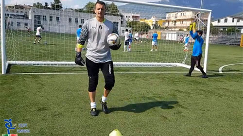 L’ex portiere della Salernitana Robertiello sindaco di Laviano L’ex portiere della Salernitana Robertiello sindaco di Laviano