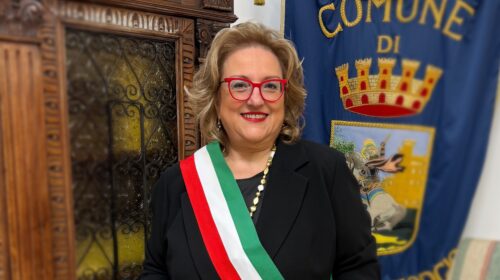 Castel San Giorgio celebra la Festa della Mamma: animazione per bambini e un fiore per tutte le mamme.