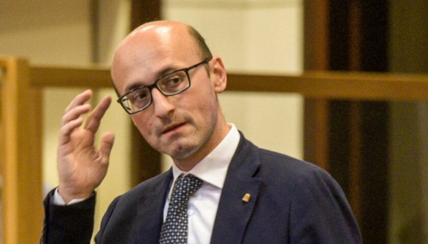 Bandiere Blu 2026, Casillo: “La Campania conferma il suo impegno per mare, ambiente e qualità della vita”
