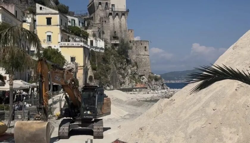 Blocco temporaneo per il ripascimento a Cetara