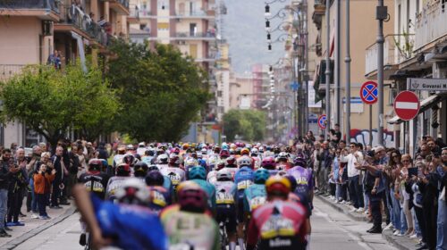 Giro d’Italia 2016, tappa salernitana con migliaia di spettatori