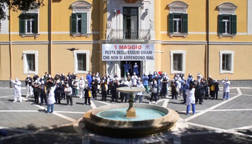 DA VILLA DEI FIORI UN INVITO A CAMBIARE PROSPETTIVA: “CREDI NEGLI ESSERI UMANI?”
