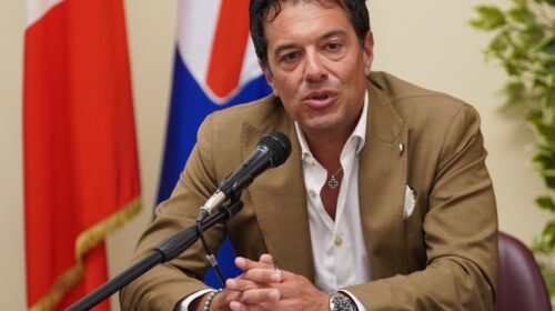Dimissioni Morra: il sindaco di Vietri sul Mare Giovanni De Simone torna in Consiglio Provinciale