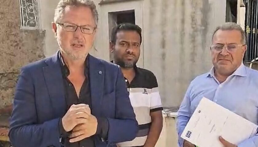 Diretta social di Borrelli con l’uomo evirato di Angri: “Violenza inaudita, servono 100 mila euro per ricostruire i genitali”