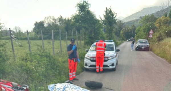 Eboli, tragico schianto in moto: muore 30enne di Battipaglia