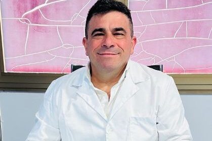 Tumore di 10 chili rimosso con successo a Salerno dall’equipe di Mario Polichetti