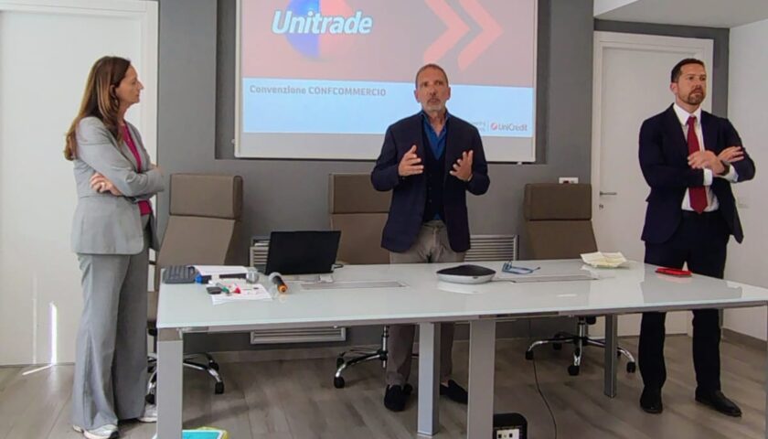 Confcommercio Salerno sigla l’accordo con UniCredit
