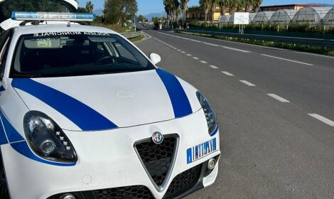 Eboli, non si ferma all’alt: sanzionato con 6000 euro imprenditore senza patente