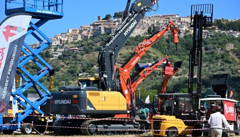 Castellabate, torna il Polo Fieristico M.M.T. : quattro giorni tra innovazione, lavoro e spettacolo nel cuore del Cilento