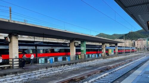 Stazione ferroviaria di Salerno, Iannone (FdI): “Con investimento del MIT di 4,2 milioni saranno abbattute le barriere architettoniche” Stazione ferroviaria di Salerno, Iannone (FdI): “Con investimento del MIT di 4,2 milioni saranno abbattute le barriere architettoniche”