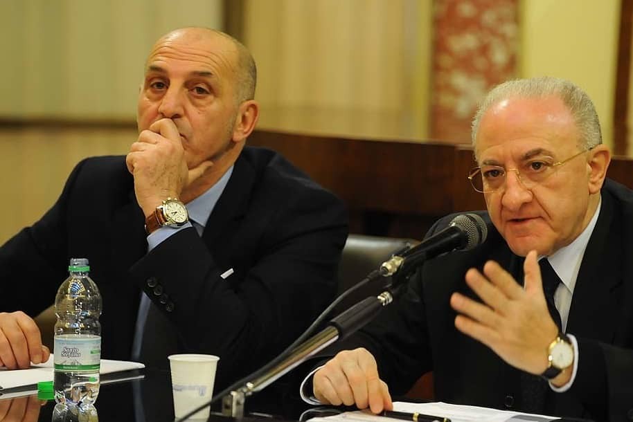 De Luca torna sindaco di Salerno per la quinta volta. Primi eletti in Consiglio: dentro Savastano, Loffredo e Francese