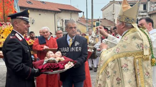 Cava, restituita alla chiesa del Santissimo Salvatore scultura lignea dopo oltre 40 anni