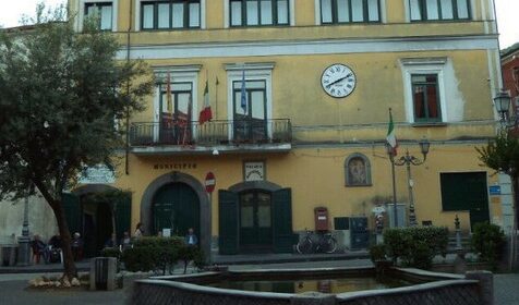 Siano, ferita all’addome: “Sono caduto”. Aperta un’indagine per aggressione