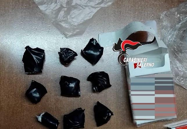 Mercato San Severino, spaccio di droga ed evasione dai domiciliari: 3 arresti