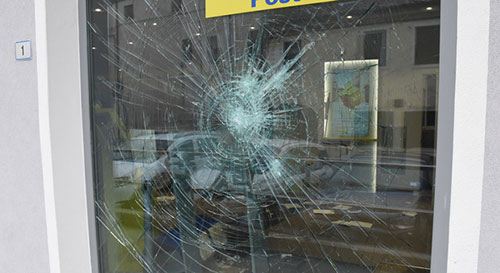 Angri, assalto al Postamat con il carro attrezzi