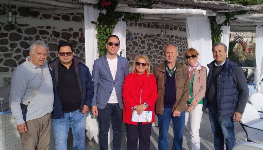 Costiera Amalfitana al voto, Villani (5 Stelle) a sostegno dei candidati di Maiori, Amalfi e Positano