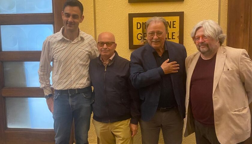 Avs, M5S e Salerno Democratica di Salerno: “Riconfermati al loro posto tutti gli assessori responsabili della decadenza della città”