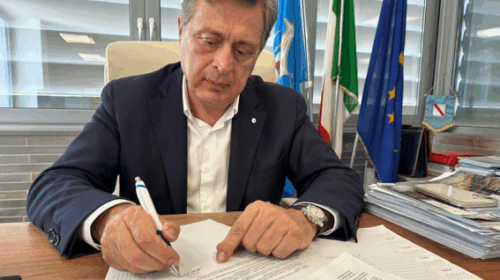 Castellabate, ufficio chiuso dal 13 aprile: il sindaco diffida Poste Italiane Castellabate, ufficio chiuso dal 13 aprile: il sindaco diffida Poste Italiane