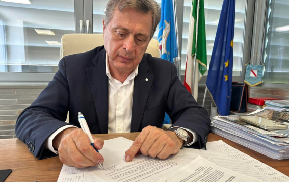 Castellabate, ufficio chiuso dal 13 aprile: il sindaco diffida Poste Italiane