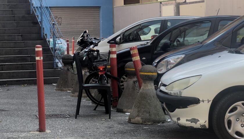 Salerno, area pedonale di via Sichelmanno a Pastena solo su carta. “Urge ZtL. Situazione non più tollerabile”