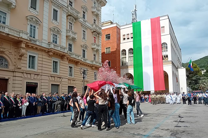 Salerno celebra gli 80 anni dalla nascita della Repubblica: cerimonia in Piazza della Libertà