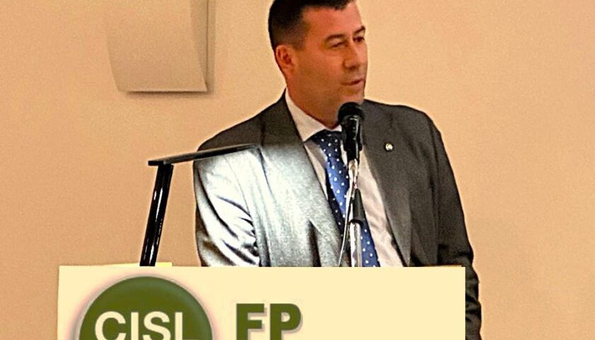 Giffoni Sei Casali, tempestivo intervento della Polizia Municipale: scongiura suicidio. Plauso della Cisl-Fp