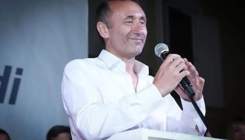 Angri, Alfonso Scoppa è il nuovo sindaco: sconfitto Pasquale Mauri