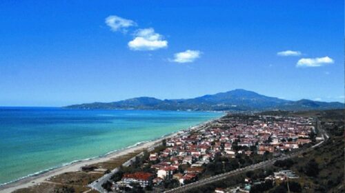 Occupazione abusiva demanio marittimo: sequestrate attrezzature ad Ascea Occupazione abusiva demanio marittimo: sequestrate attrezzature ad Ascea