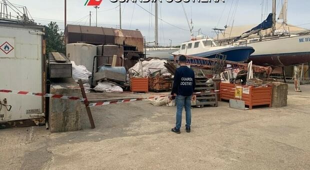 Marina di Camerota, sequestrato un cantiere navale abusivo: accertate presunte violazioni ambientali