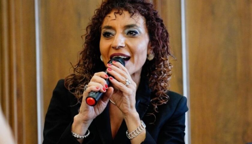 Crisi politica a San Marzano sul Sarno, l’ex sindaca Carmela Zuottolo: “Oltre due milioni di debiti in due anni, amministrazione comunale senza rotta”