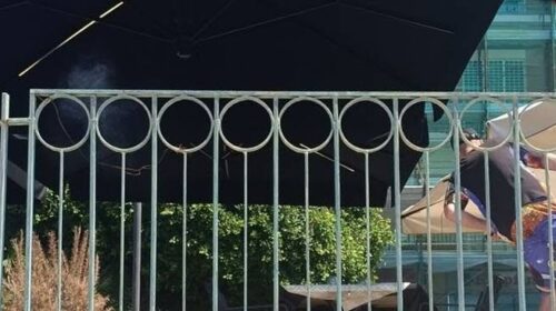 Salerno, pietre contro anziani e disabiili sulla spiaggia a Mercatello Salerno, pietre contro anziani e disabiili sulla spiaggia a Mercatello