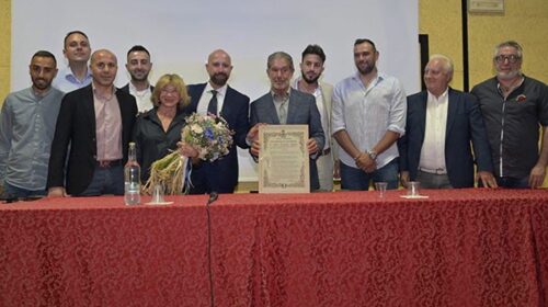 Emigrato a 17 anni torna a Pertosa miliardario. La ” favola” di Benedetto Marotta