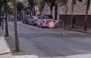 Salerno, cedimento stradale in via Nizza: stop a bus e mezzi pesanti per 48 ore Salerno, cedimento stradale in via Nizza: stop a bus e mezzi pesanti per 48 ore