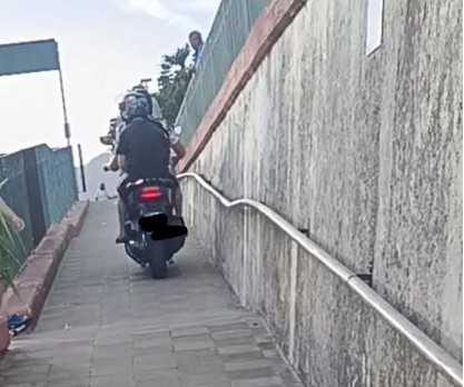 Mercatello, moto sulla rampa per disabili alla Spiaggia Balnea: scatta la denuncia