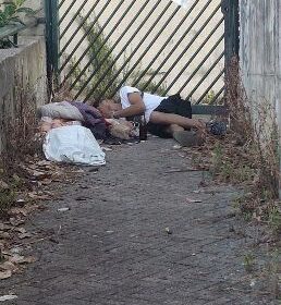 Villa de’ Tilla nel degrado a San Marzano sul Sarno: scatta la denuncia dell’ex sindaca Carmela Zuottolo