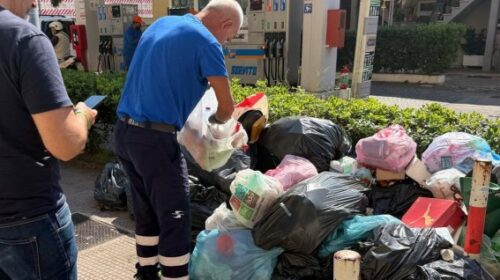 Salerno, micro discariche in città: scattano controlli e sanzioni