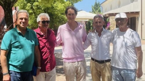 Capaccio Paestum, John Elkann in Cilento: una visita alla Tenuta Vannulo Capaccio Paestum, John Elkann in Cilento: una visita alla Tenuta Vannulo